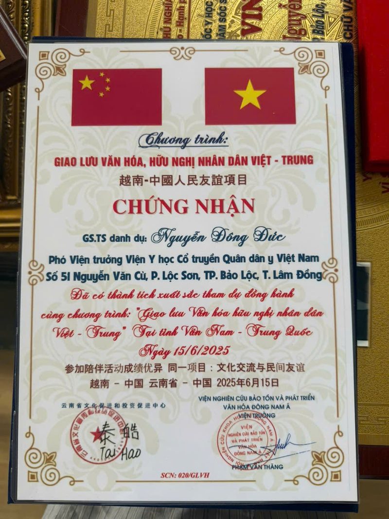 nguyen dong duc